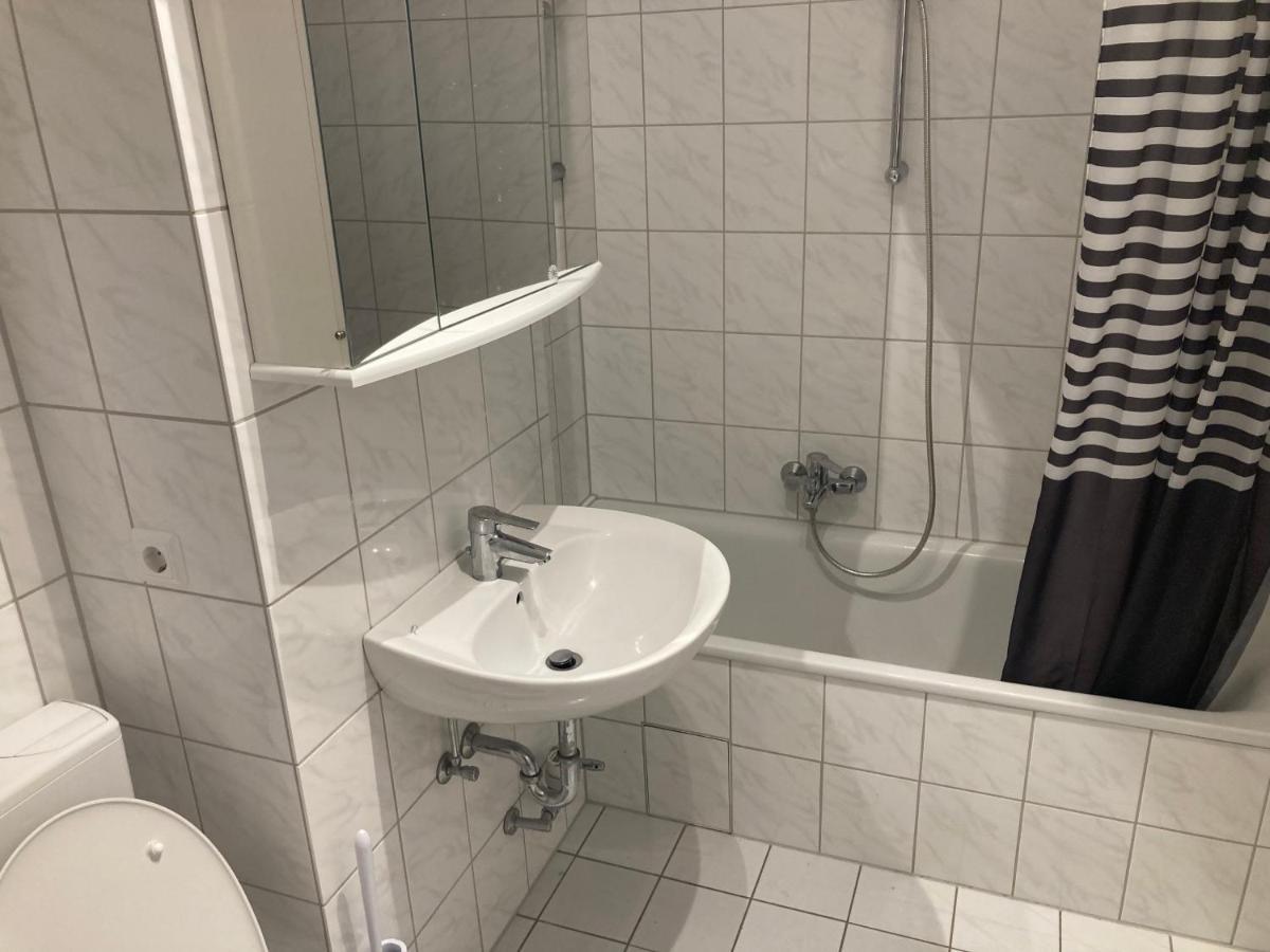 Taunus top floor Balkon Altstadt Messe Frankfurt 10 min Oberursel Buitenkant foto